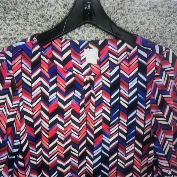 Women's Chevron Print Knit Top in Pink and Navy - Picture 5 of 8